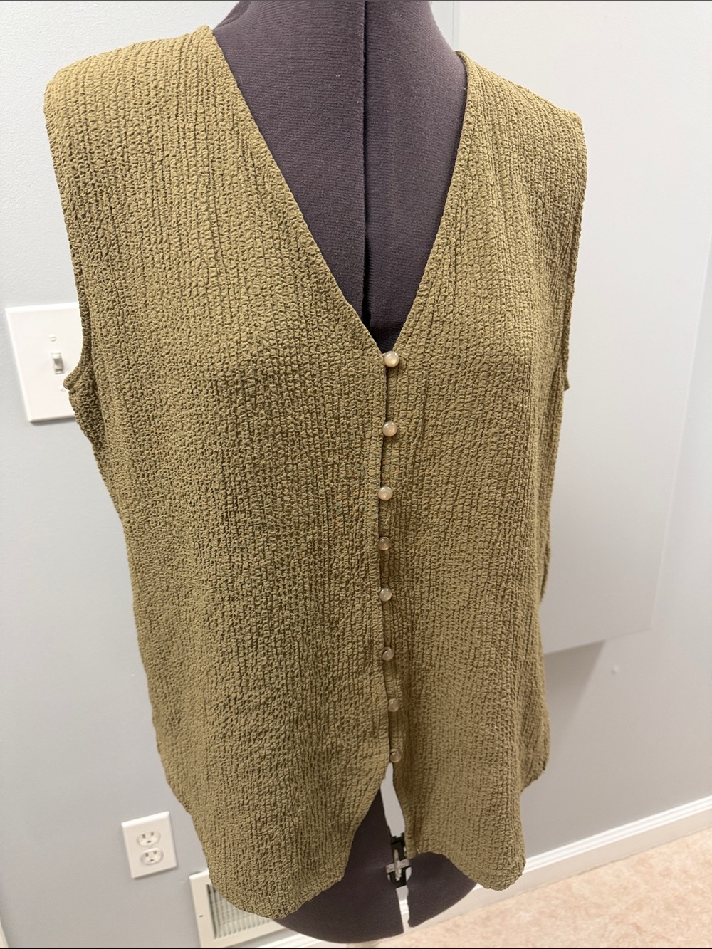 Sleeveless V-Neck Button Front Top - Olive Green